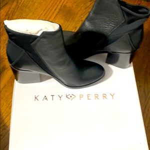 Katy Perry The Caroline Ankle Boot Black 9 M